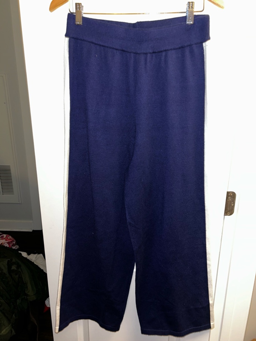 Classic Navy Knit Jacket with White Trim and Matching Pants - Picture 2 of 3